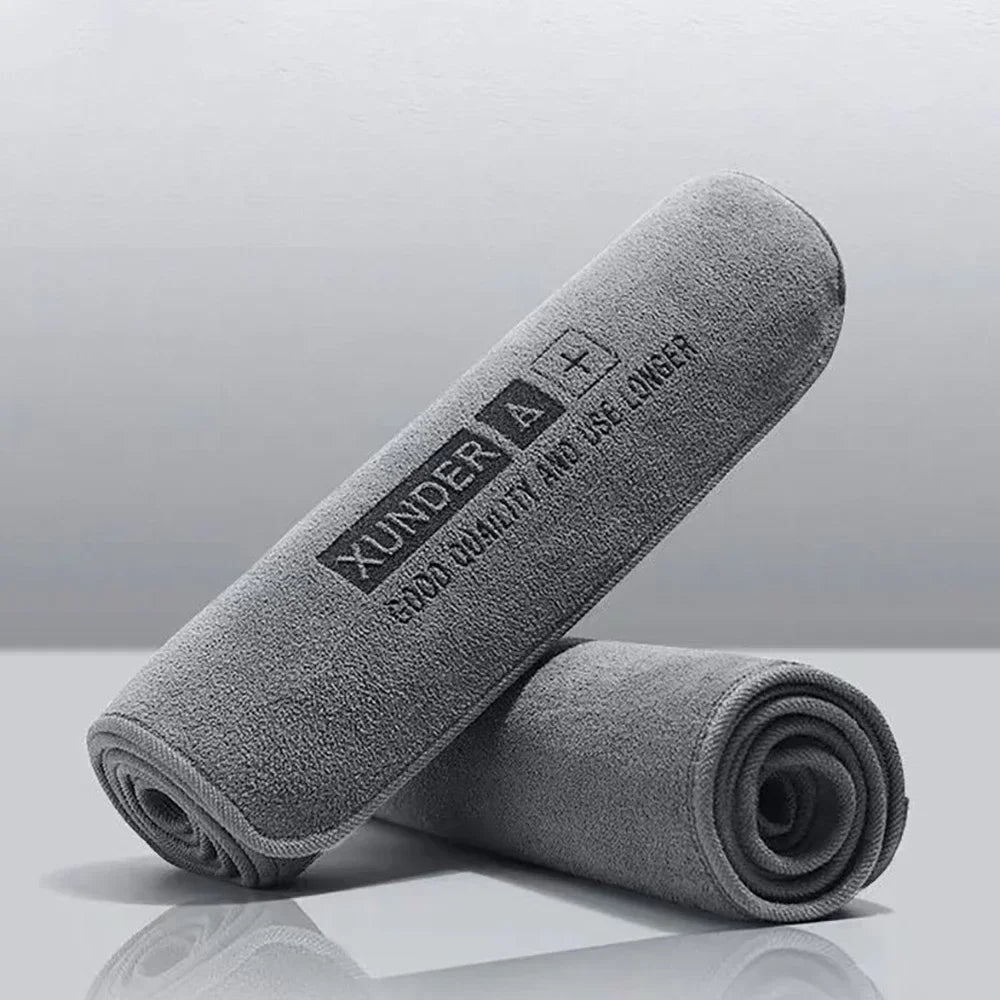 Serviette de lavage auto en microfibre, douce et absorbante, pour carrosserie, double couche, épaisse et moelleuse, idéale pour le nettoyage et le polissage.